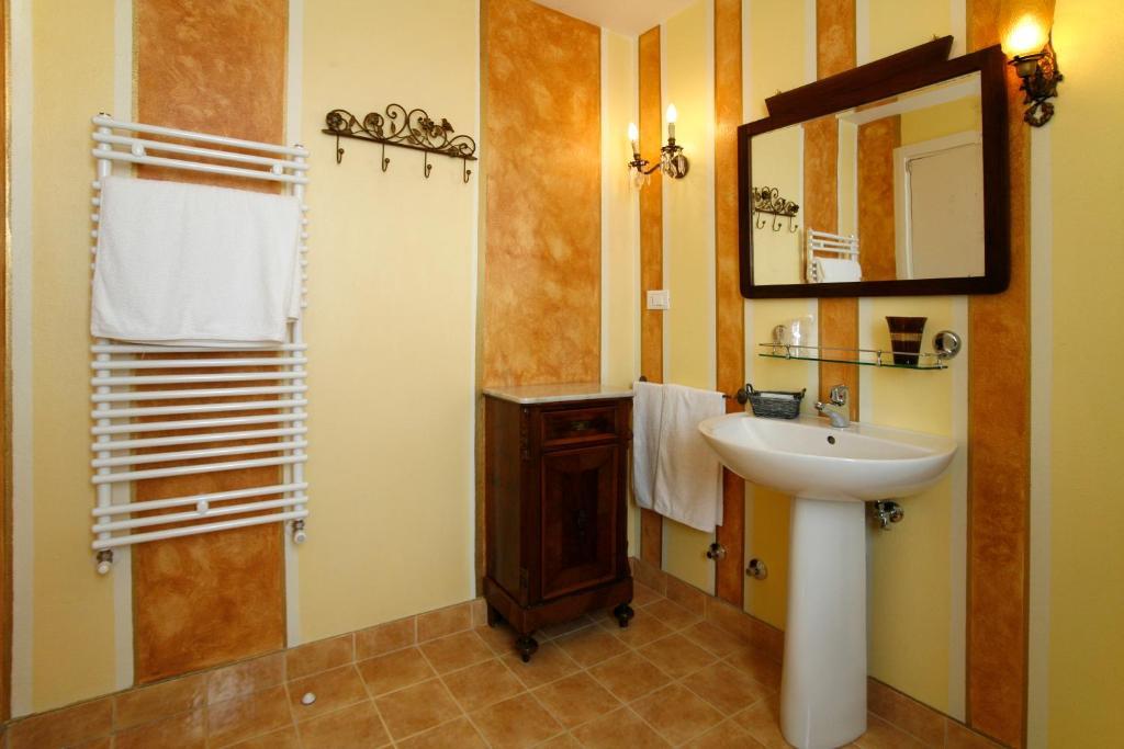 Villa Amelia Rooms Марина-ді-П'єтразанта Номер фото